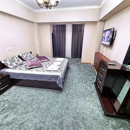 City Center Apartment 1 Tashkent Esterno foto