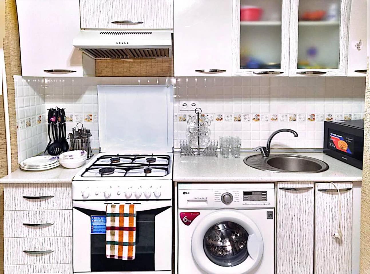 City Center Apartment 1 Tashkent Esterno foto