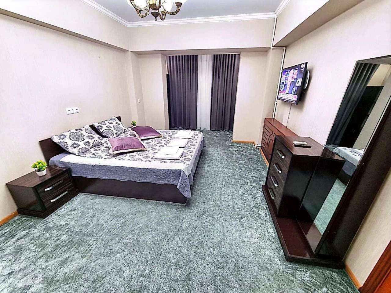 City Center Apartment 1 Tashkent Esterno foto