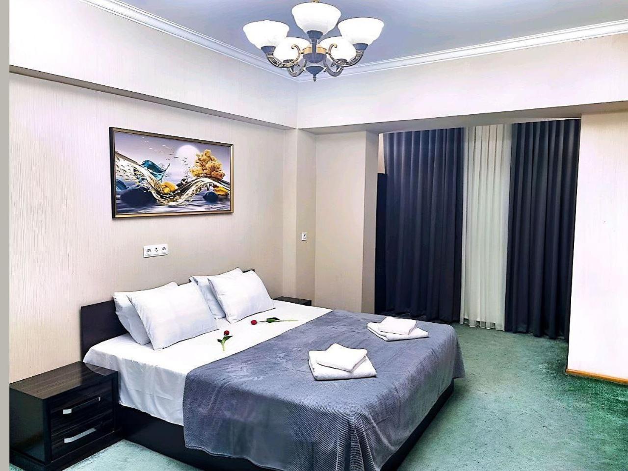 City Center Apartment 1 Tashkent Esterno foto